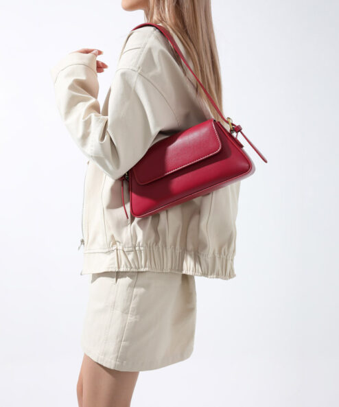 red color bag on model FLOWADO