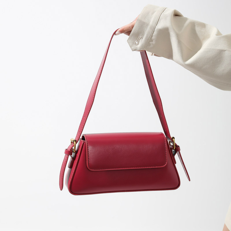Timeless Small Bag 41 red color bag small FLOWADO